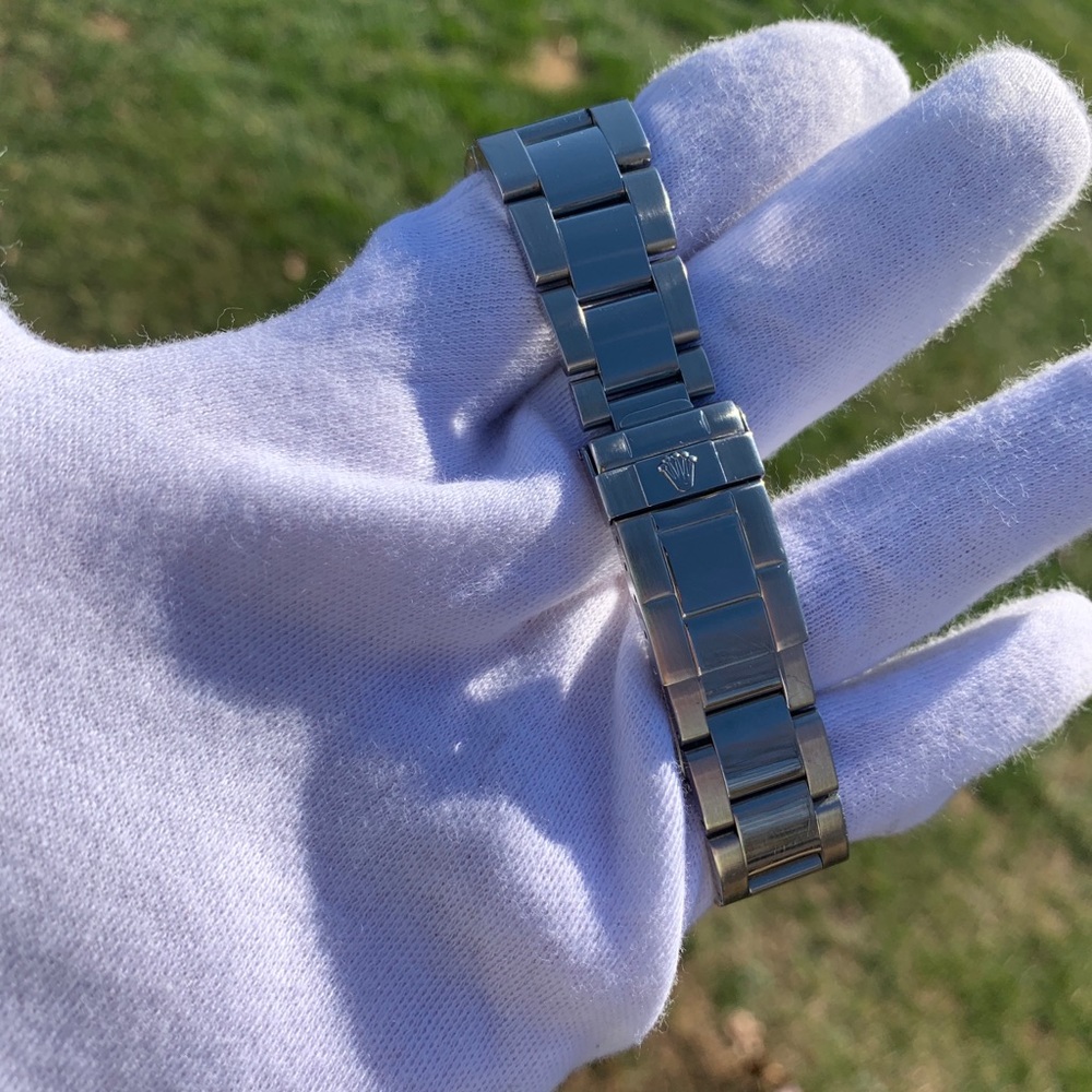 SOLD***Rolex Yachtmaster***SOLD - Picture 4 of 7
